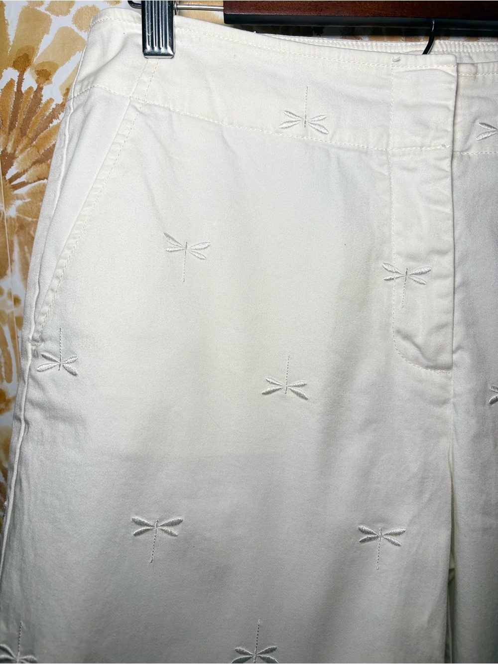 Talbots White Dragonfly Embroidered Capris | Coastal Preppy Crop Pants - Picture 6 of 11